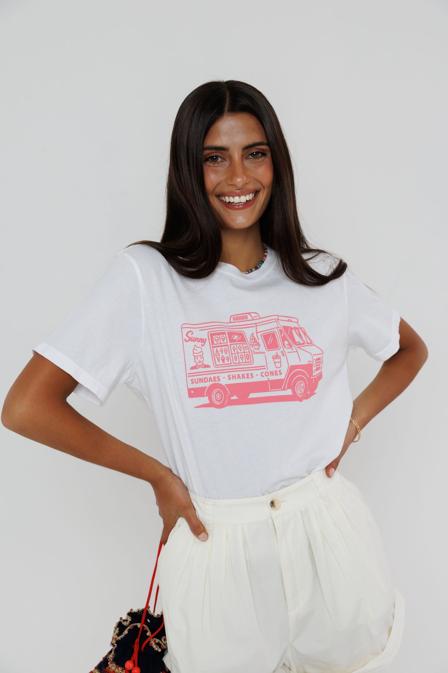 Sunny Ice Cream - Everyday Tee