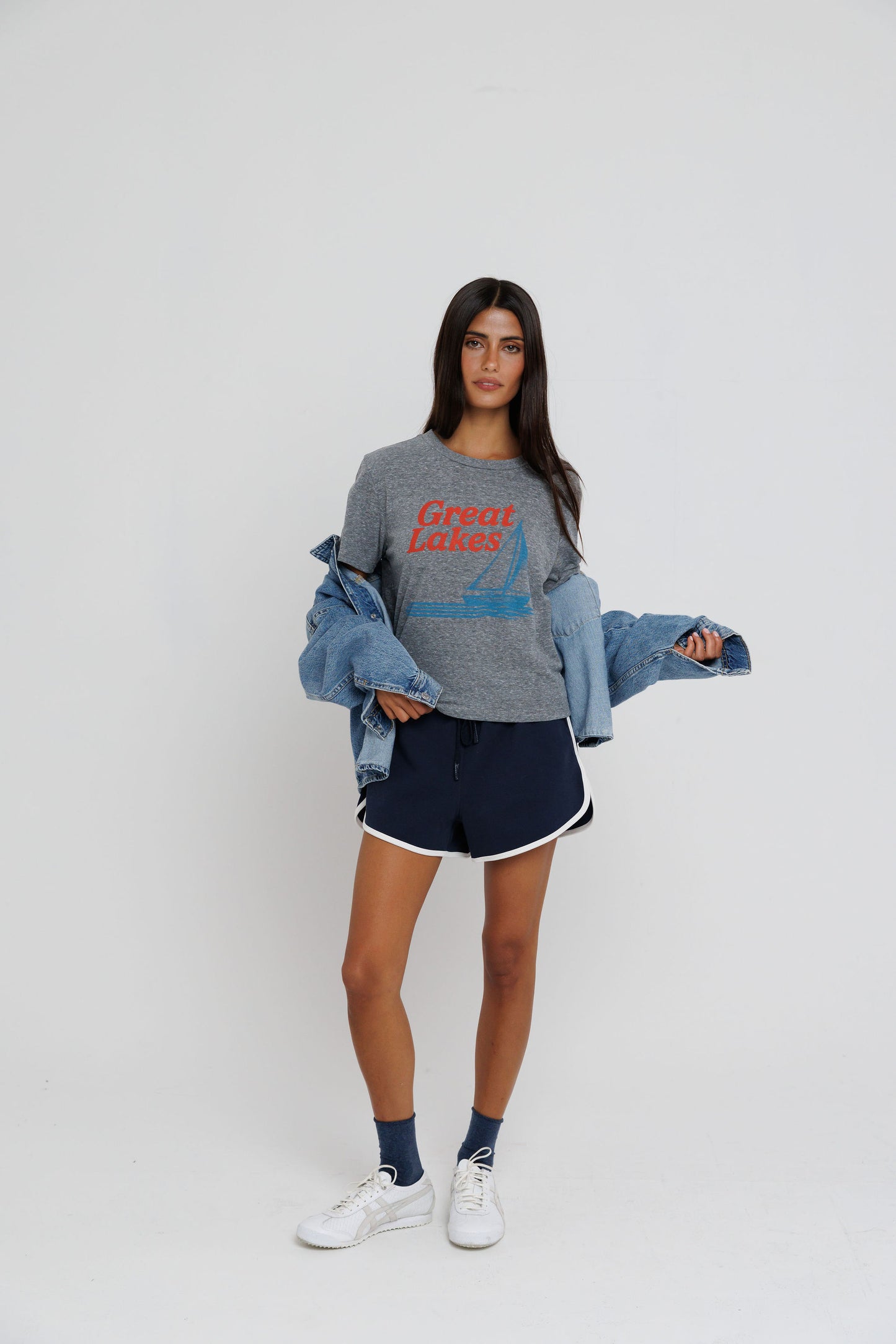 Great Lakes Sailboat - Everyday Tee
