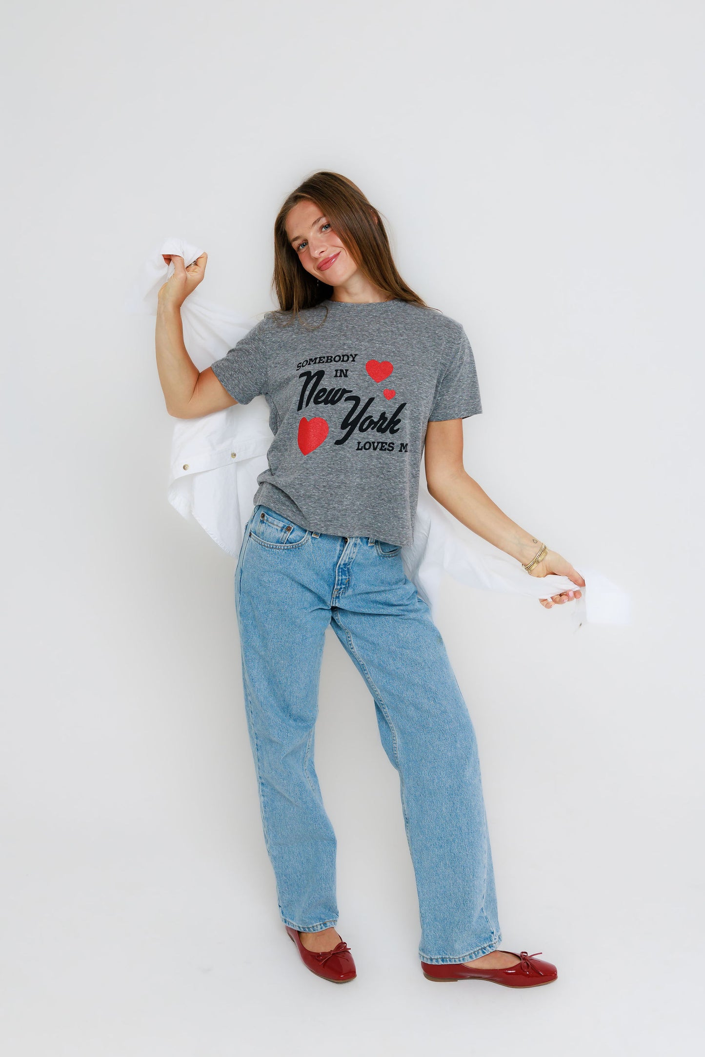 Somebody in NY Loves Me - Everyday Tee